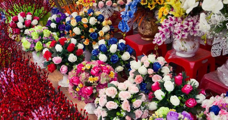 How to choose and buy the best and the freshest Flowers